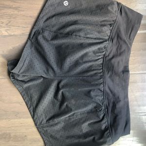 lulu black shorts